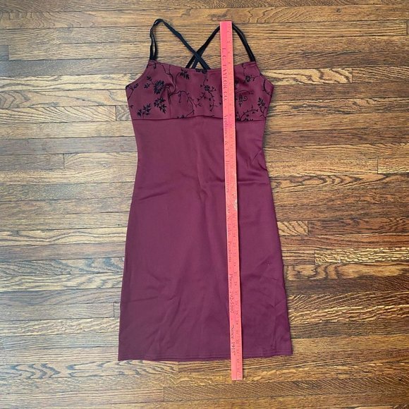 SOLD ❣️ 
Vintage burgundy wine bodycon dress - Picture 5 of 6